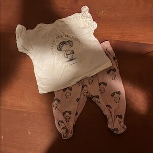 Baby GAP Star Wars Princess Leia White & Pink outside “Cutest Little Rebel”